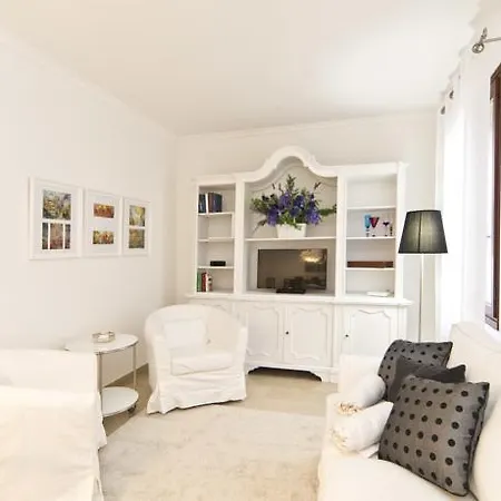 Lovely And Quiet For Two 10 Min Walk From St S Square- Vha Collection Венеция