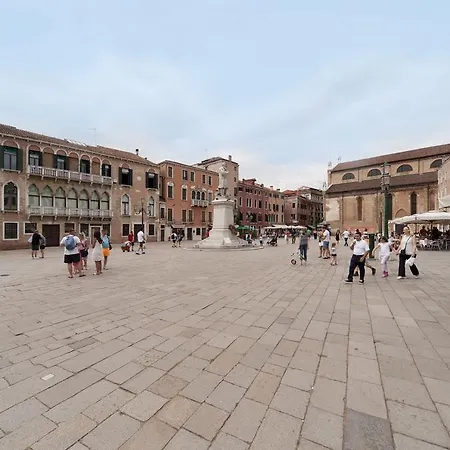 Lovely And Quiet For Two 10 Min Walk From St S Square- Vha Collection
